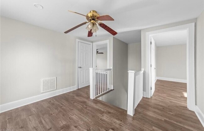 Building Photo - 607 Sykes Ave