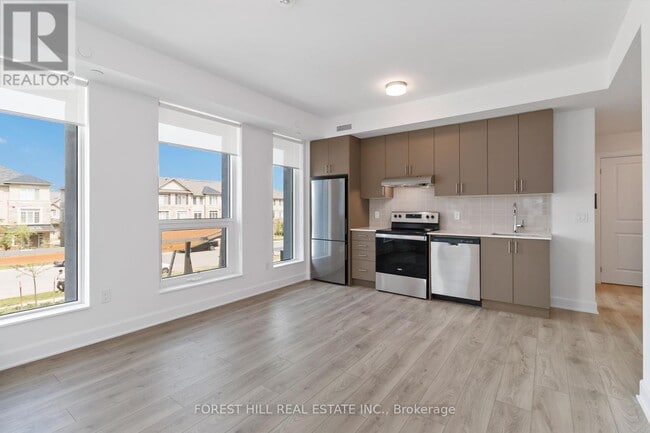Building Photo - 3240-3240 William Coltson Ave
