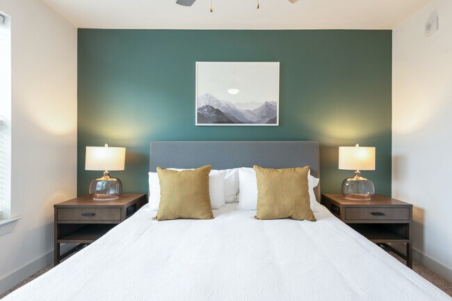Foto del edificio - 5550 E Deer Valley Dr