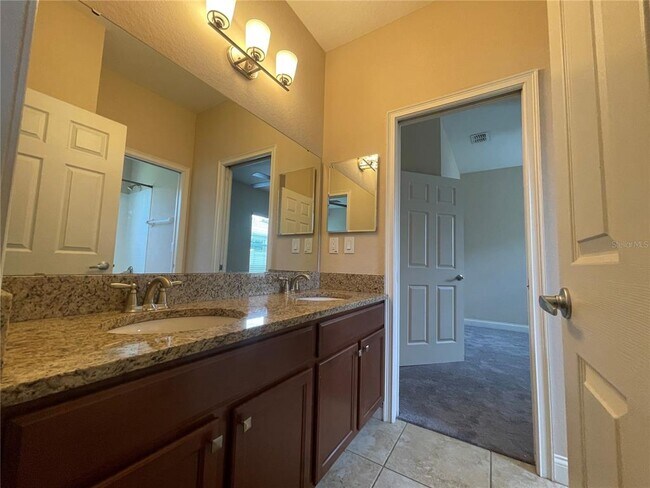 Building Photo - 151 Eloise Oaks Dr