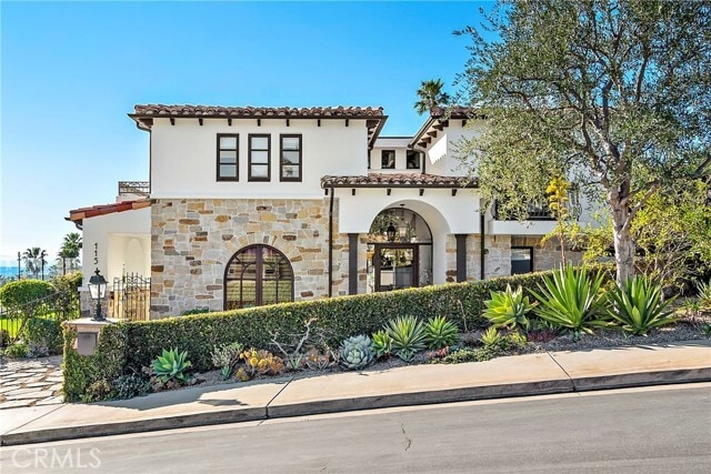 Foto del edificio - 115 Irvine Cove Pl