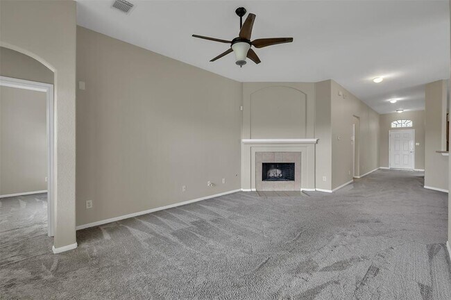 Building Photo - 6534 Bella Noche Dr