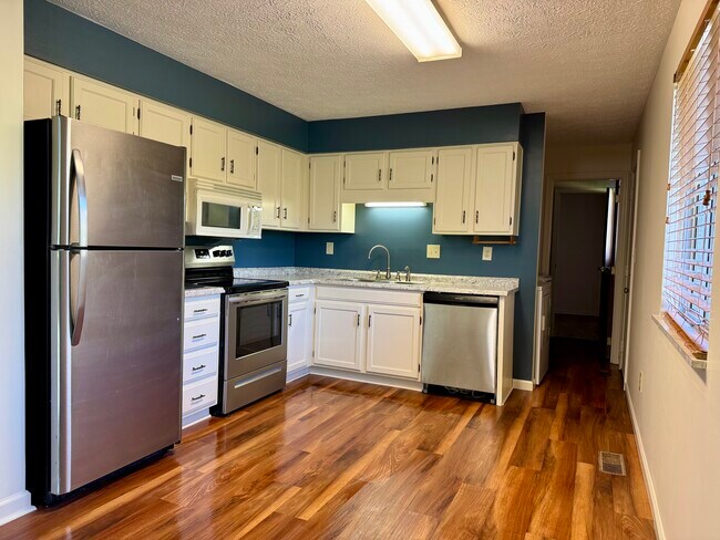 Cocina - 325 Cedar Cliff Rd