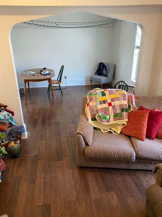 Living/Dining - 626 Cherokee Ave