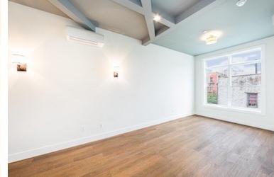 Building Photo - 533 Park Ave