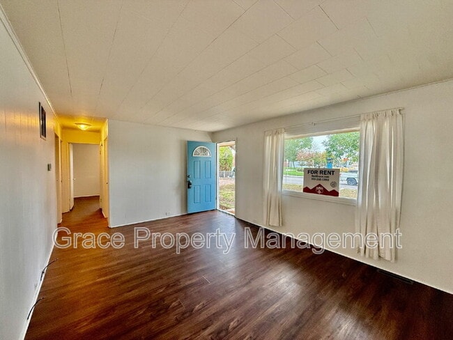 Foto del edificio - 6028 Forest Dr