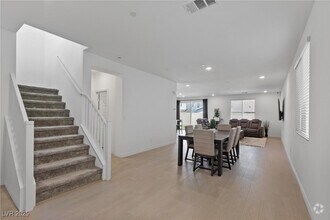 Building Photo - 3546 Luciana Gln Ave