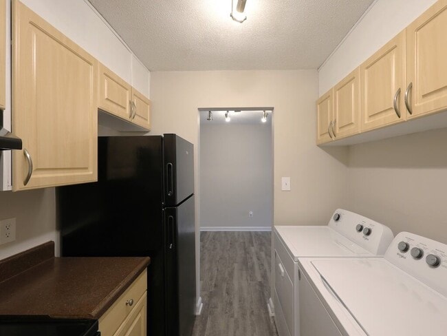 Amazing Amenities - Colony Village