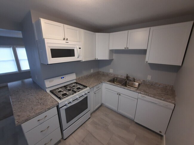 Foto del edificio - 2 Bedroom 1 Bathroom