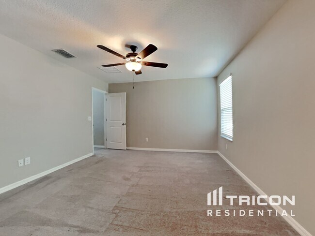 Building Photo - 13335 Willow Bluestar Loop Riverview FL