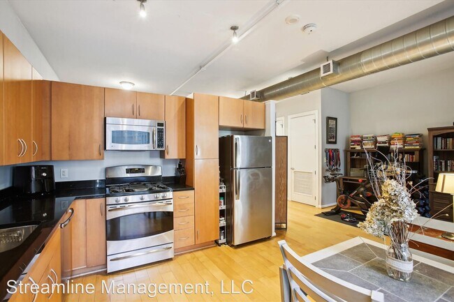 Building Photo - 1 br, 1 bath House - 811 4th St NW #109