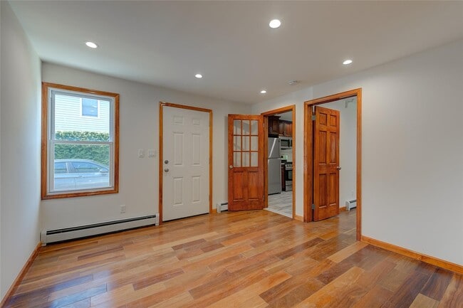 Foto del edificio - 32 N Maryland Ave