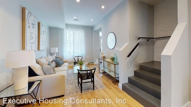 Building Photo - 3 br, 2 bath House - 341 Elm St NW