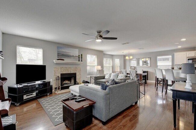 Building Photo - 5500 Steven Creek Way