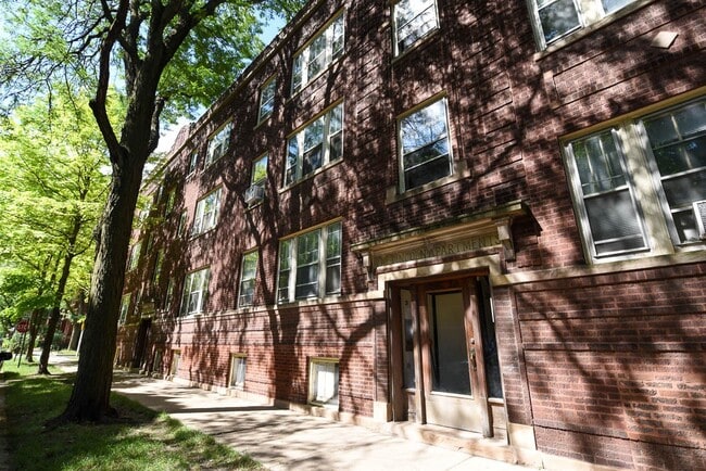 Building Photo - 3508 N Wolcott Ave