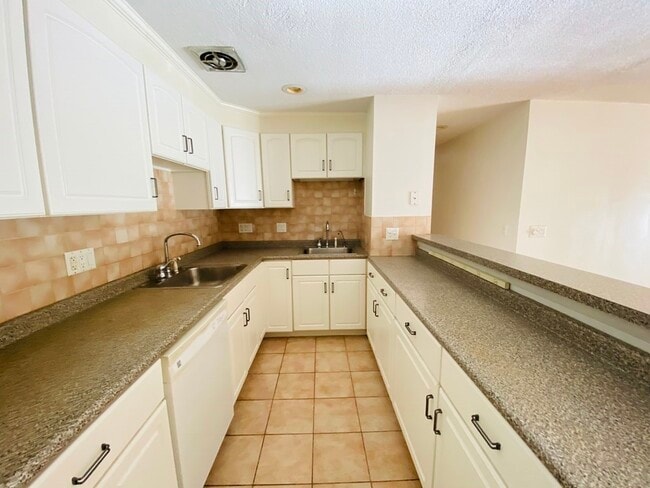 Foto del edificio - 50 Green St