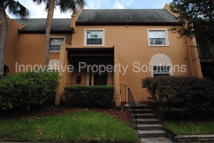 Primary Photo - 335 Greencastle Dr