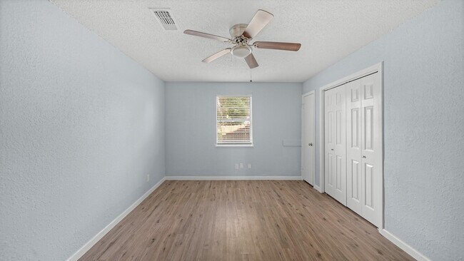 Building Photo - 12033 18th St