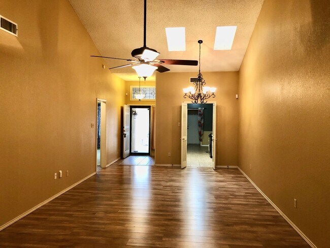 Foto del edificio - 5113 56th St