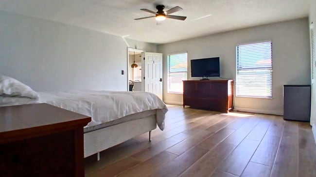 Foto del edificio - 5303 Glen Harwell Rd