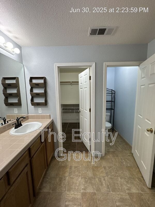 Building Photo - 3603 N Minden Ct