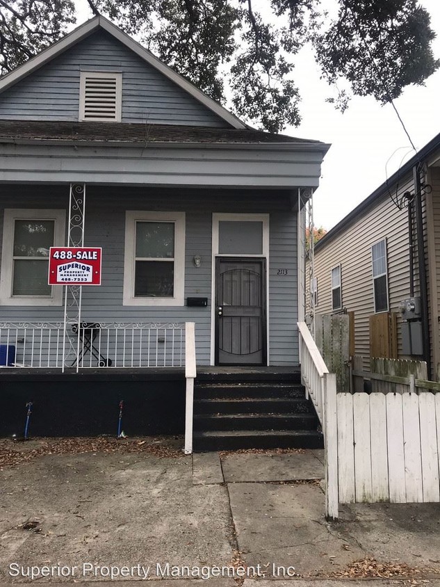Primary Photo - 2113 Elysian Fields Ave