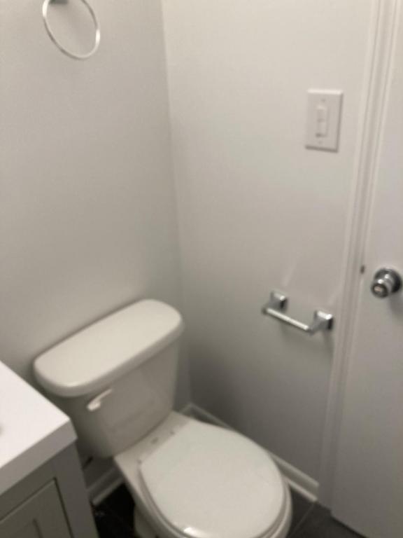 Foto del edificio - 804 E 89th Pl