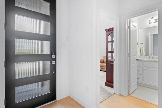 Foto del edificio - 16815 Lupine Mdw Ln