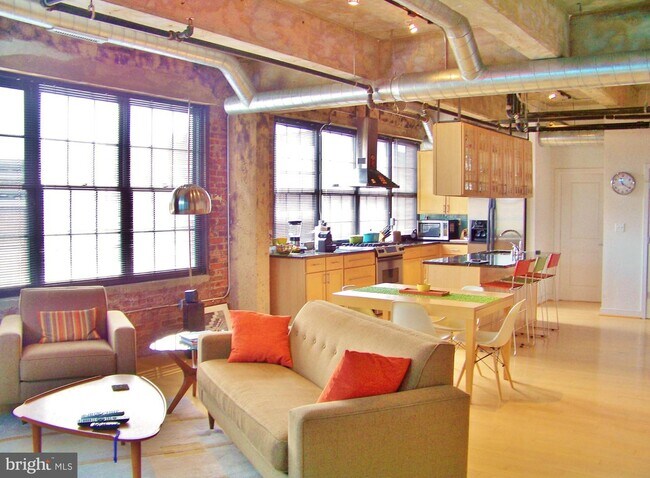 Foto del edificio - 234 Holliday St