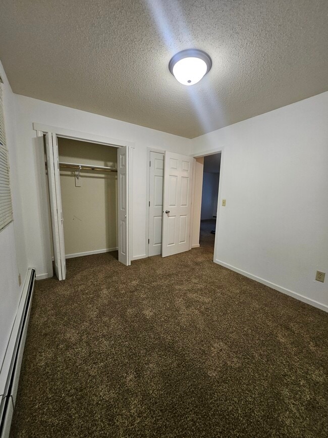 Foto del edificio - 1825 5th St SE