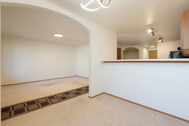 Foto del edificio - 2732 Hidden Springs Loop SE