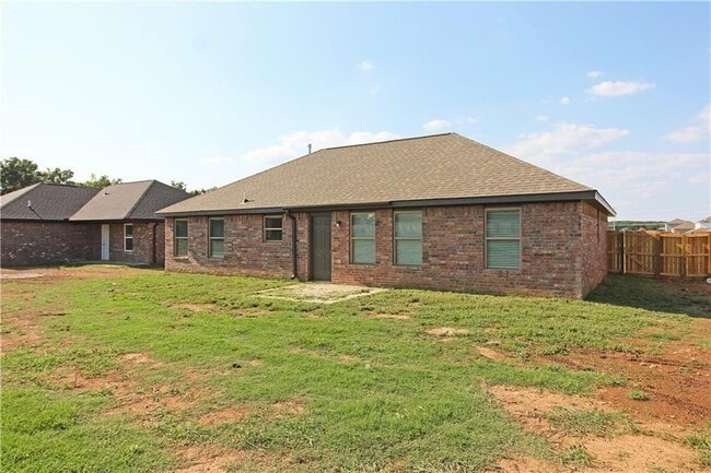 Building Photo - 5105 SW Energy Ave