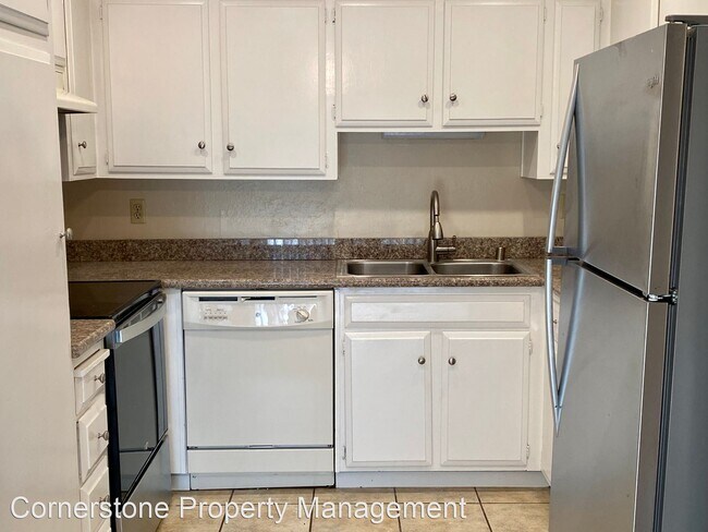 Foto del edificio - 3 br, 2 bath House - 431 Lotus Lane