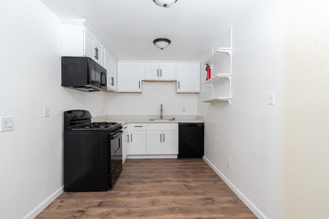 Foto del edificio - 526 Greystone Ln