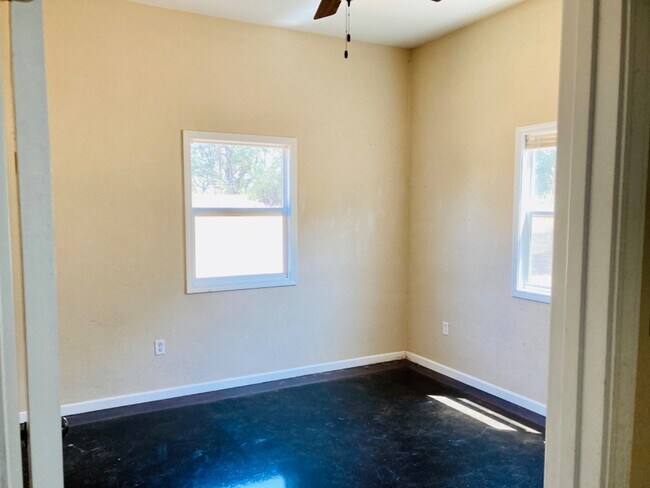 Foto del edificio - 230 CR 122