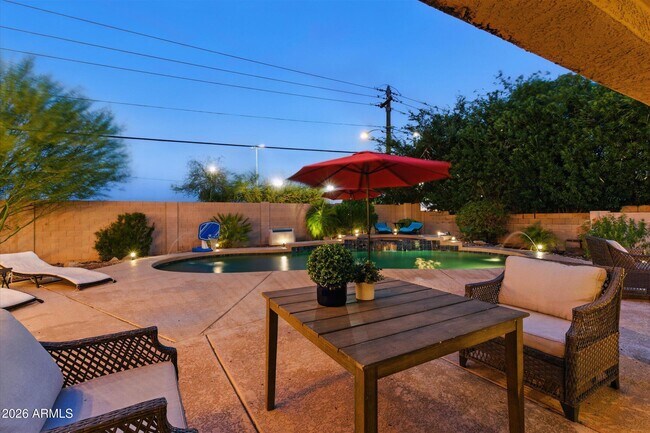 Foto del edificio - 5851 E Beck Ln