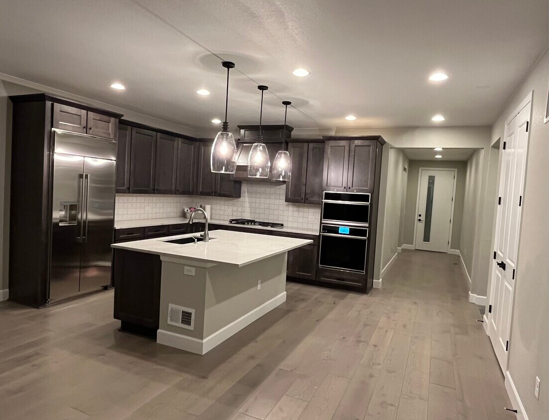 11473 W 53rd Pl, Arvada, CO 80002 House for Rent in Arvada, CO