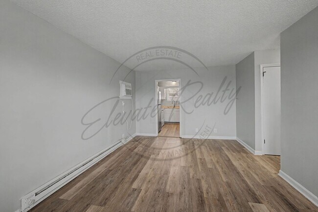 Foto del edificio - Updated Two Bedroom Ranch w/ Special!