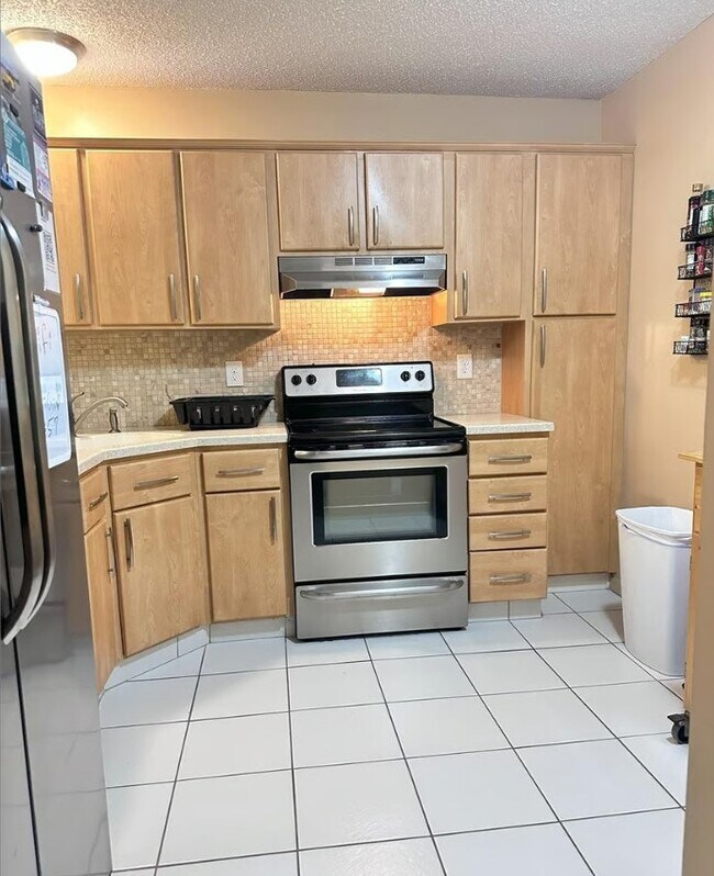 Foto del edificio - 3931 Cocoplum Cir