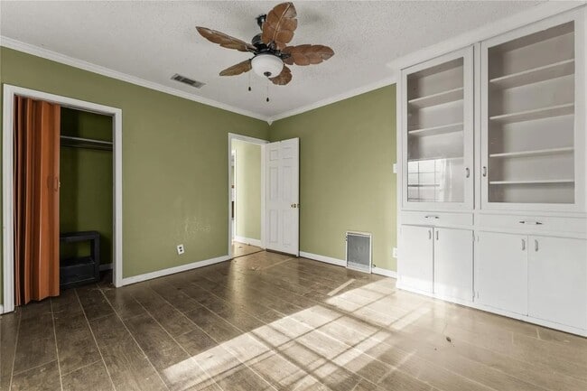 Foto del edificio - 1820 Live Oak Ave