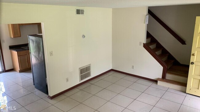 Building Photo - 133 Peyton Pl SW