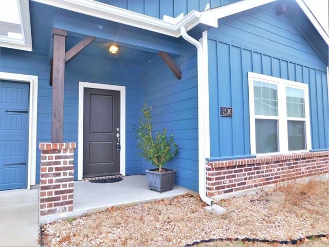 Foto del edificio - 2100 Paxton Way