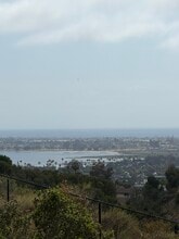 Building Photo - 3652 Clairemont Dr