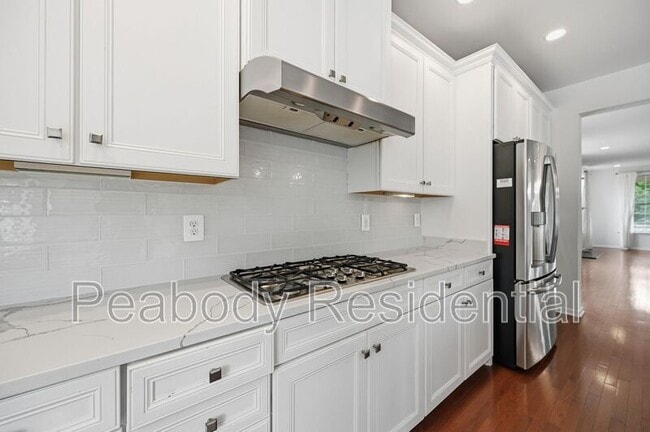 Building Photo - 24267 Purple Finch Dr