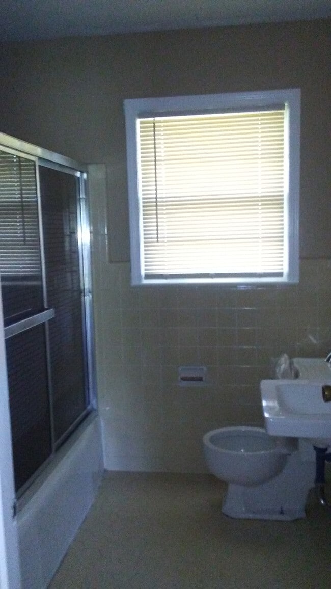 Photo - 4611 Boeingshire Dr House