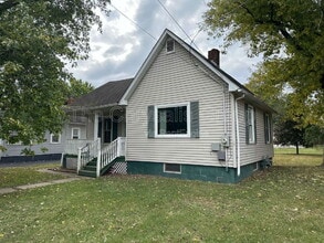 1416 Walnut St