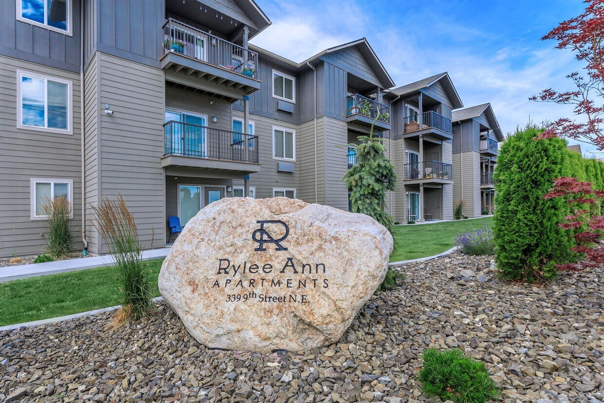 Rylee Ann Apartments Apartments at 339 9th St NE East Wenatchee, WA