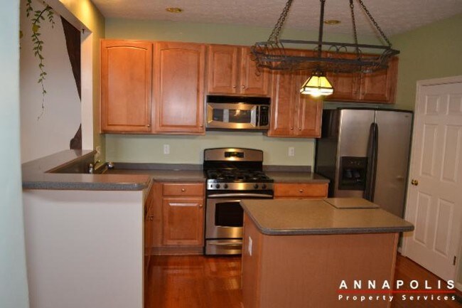 Building Photo - 2427 Knapps Way