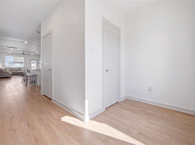 Foto del edificio - 515 Millbrook Blvd