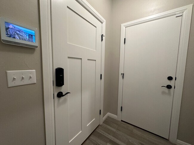 Foto del edificio - Great Brand New Construction  3Bed 2 Bath ...